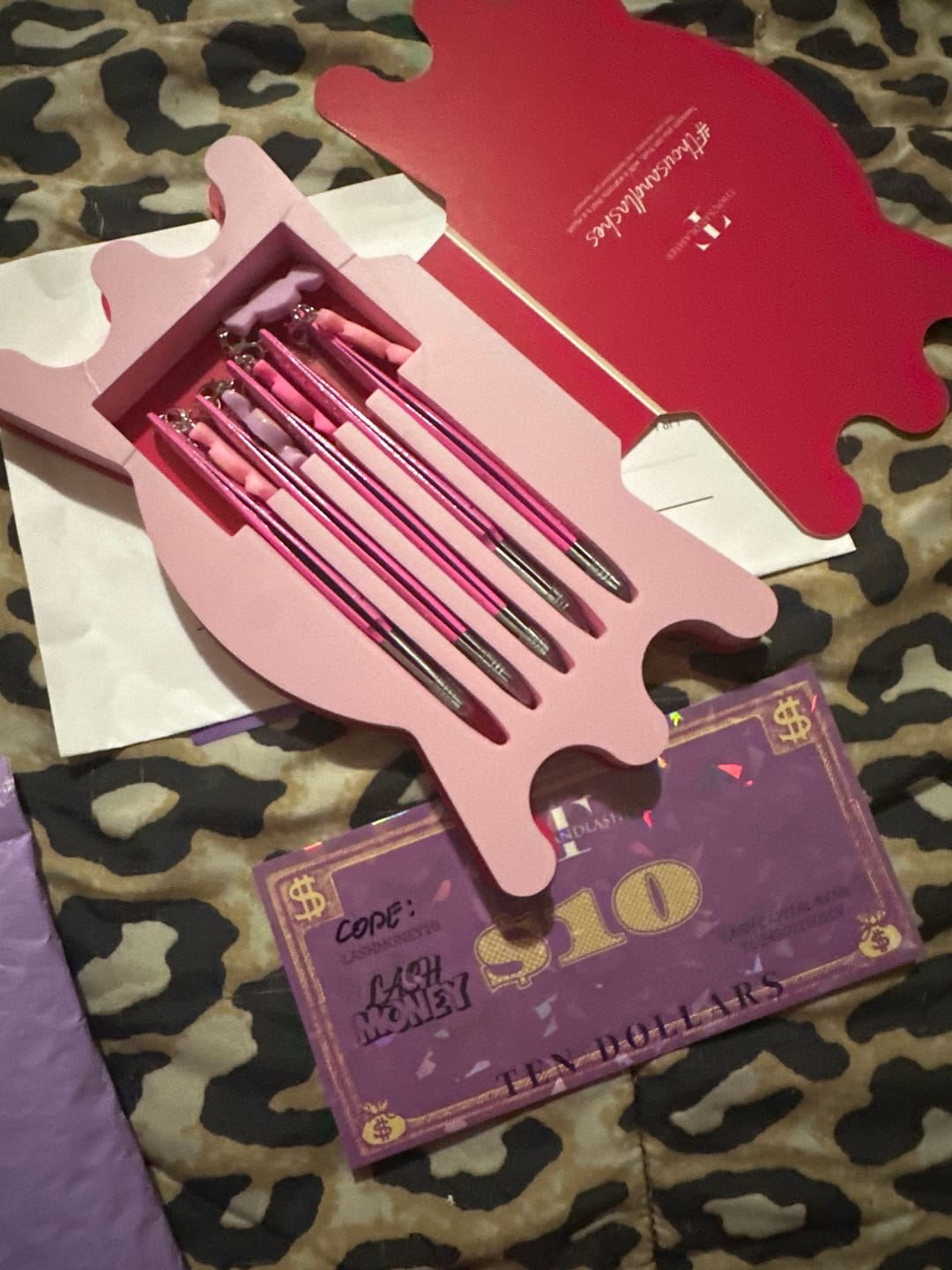 Customer photo review of CANDY-CHARM TWEEZER KIT