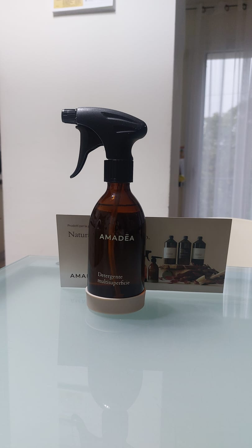 Customer photo review of Detergente multisuperficie 300ml