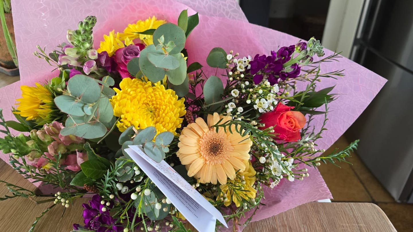 Customer photo review of Seasonal Fresh Flower Bouquet