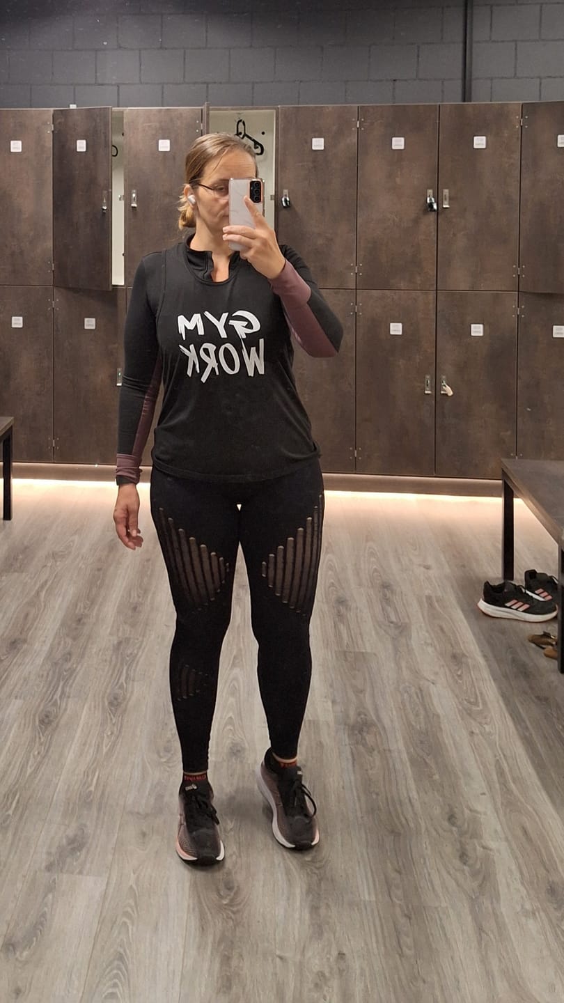 Customer photo review of Chloe™ - Anti-Cellulite Leggings