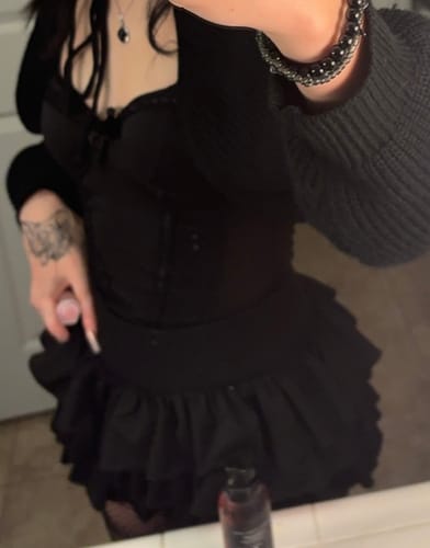 Customer photo review of Azalea Girly Basic Ruffled Mini Skirt