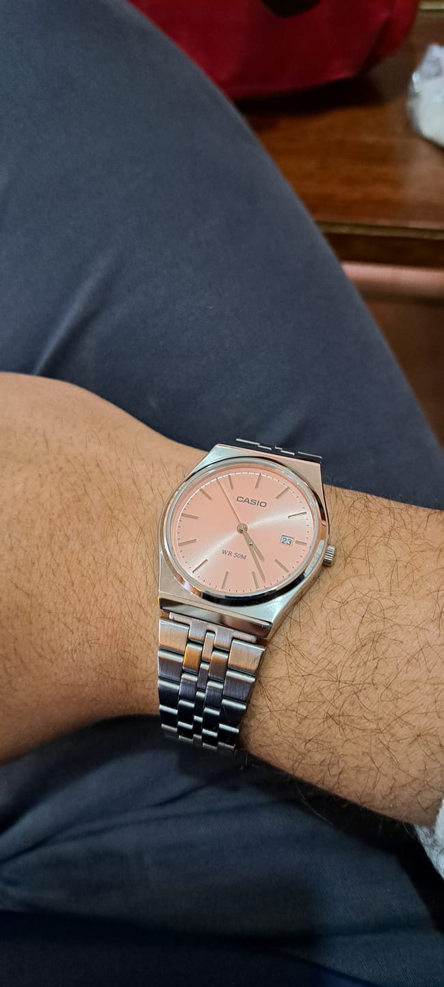 Customer photo review of Reloj Casio Análogo MTP-B145D-4AV Rosa 35mm