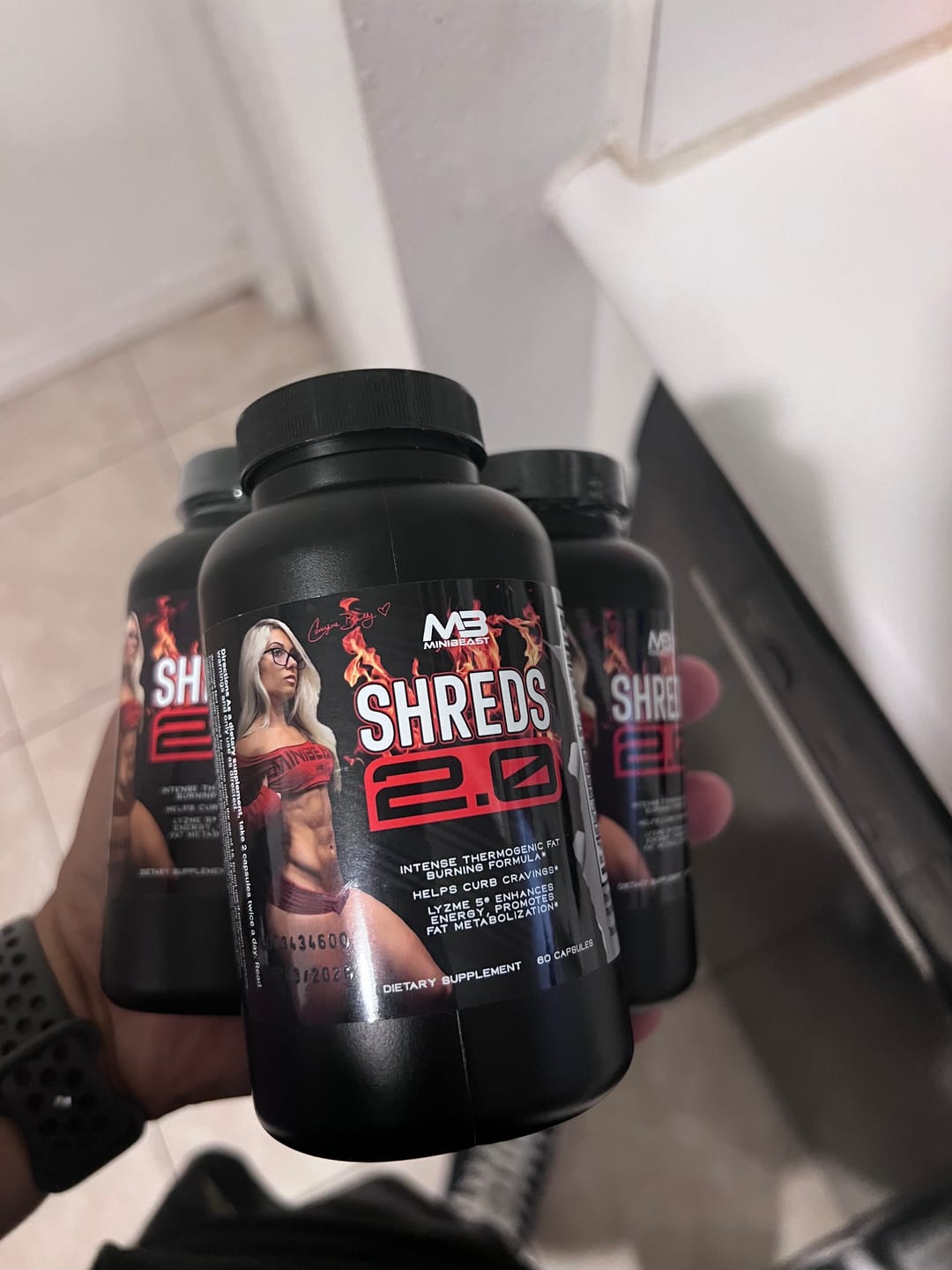 Customer photo review of Shreds 2.0 (Daytime Fat Burner)