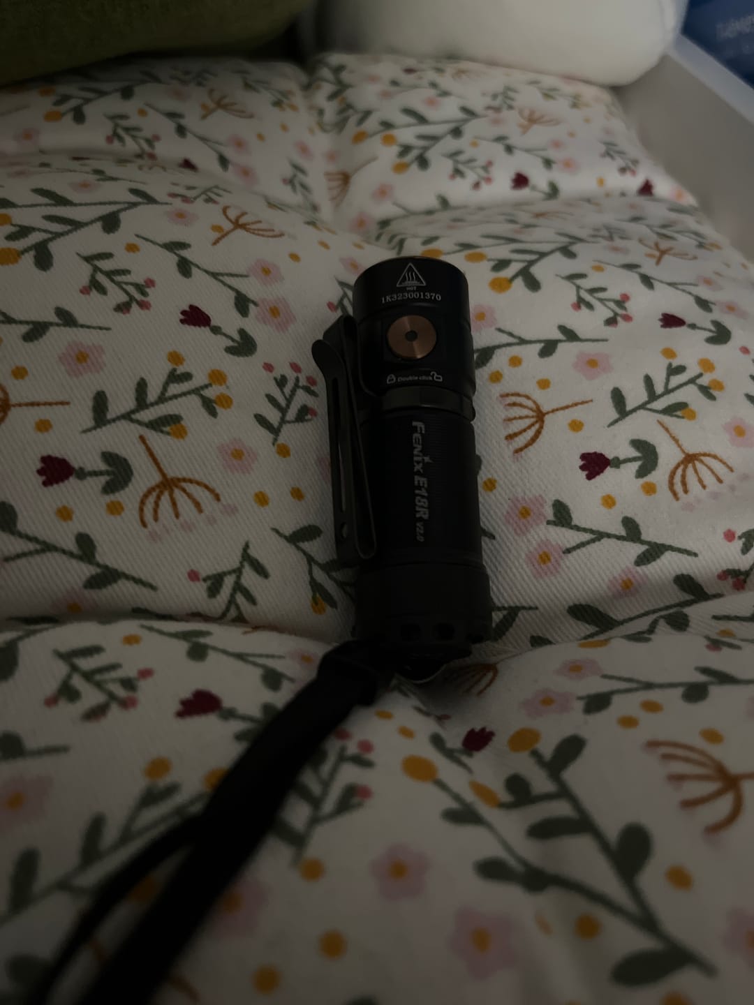 Customer photo review of Fenix E18R V2.0 - Lampe de poche rechargeable -  1200 Lumens