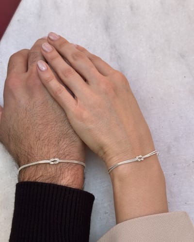 Customer photo review of Bracciale "Nodo d'Amore"