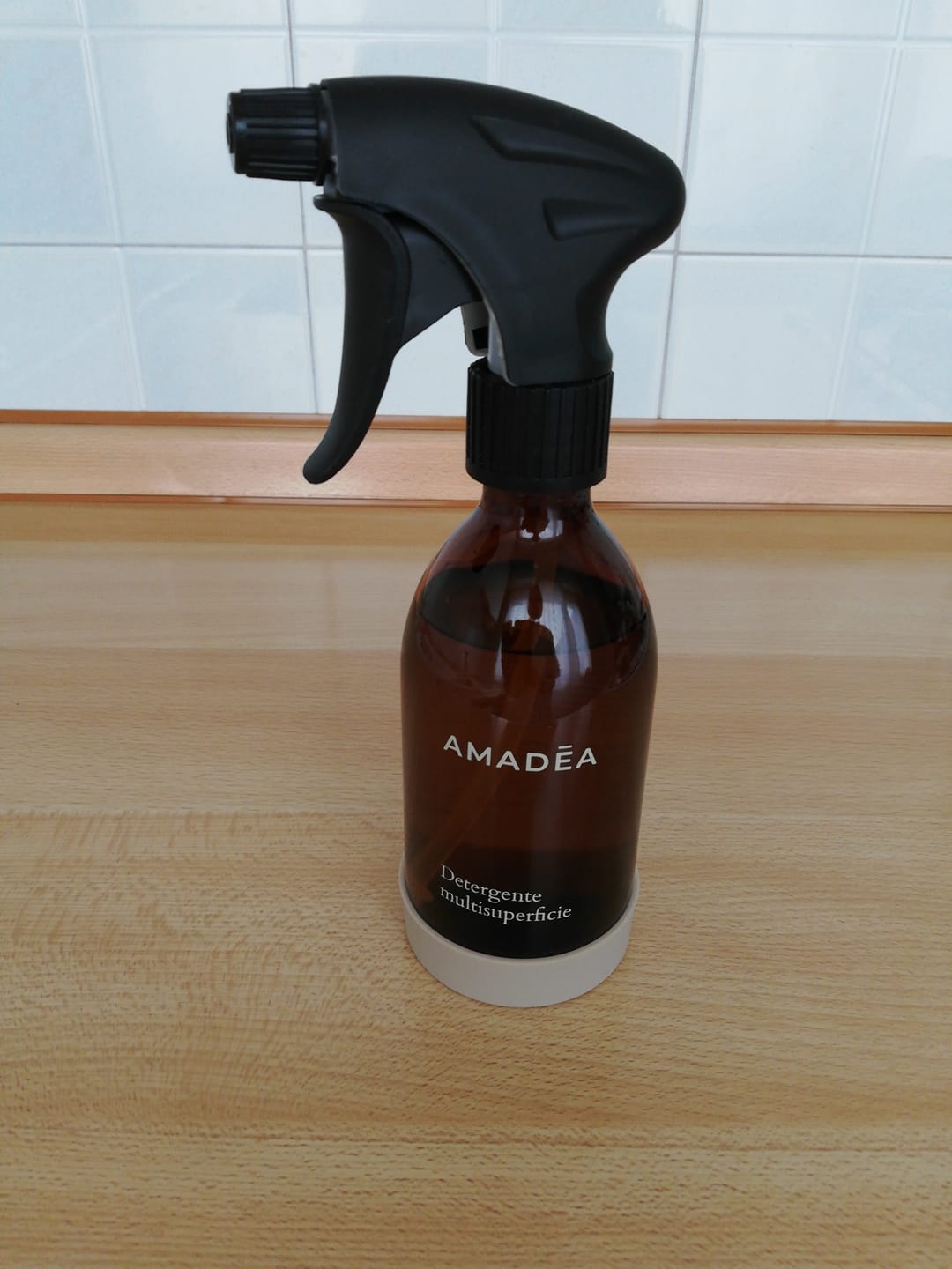 Customer photo review of Kit Detergente multisuperficie 300ml + 1 Litro