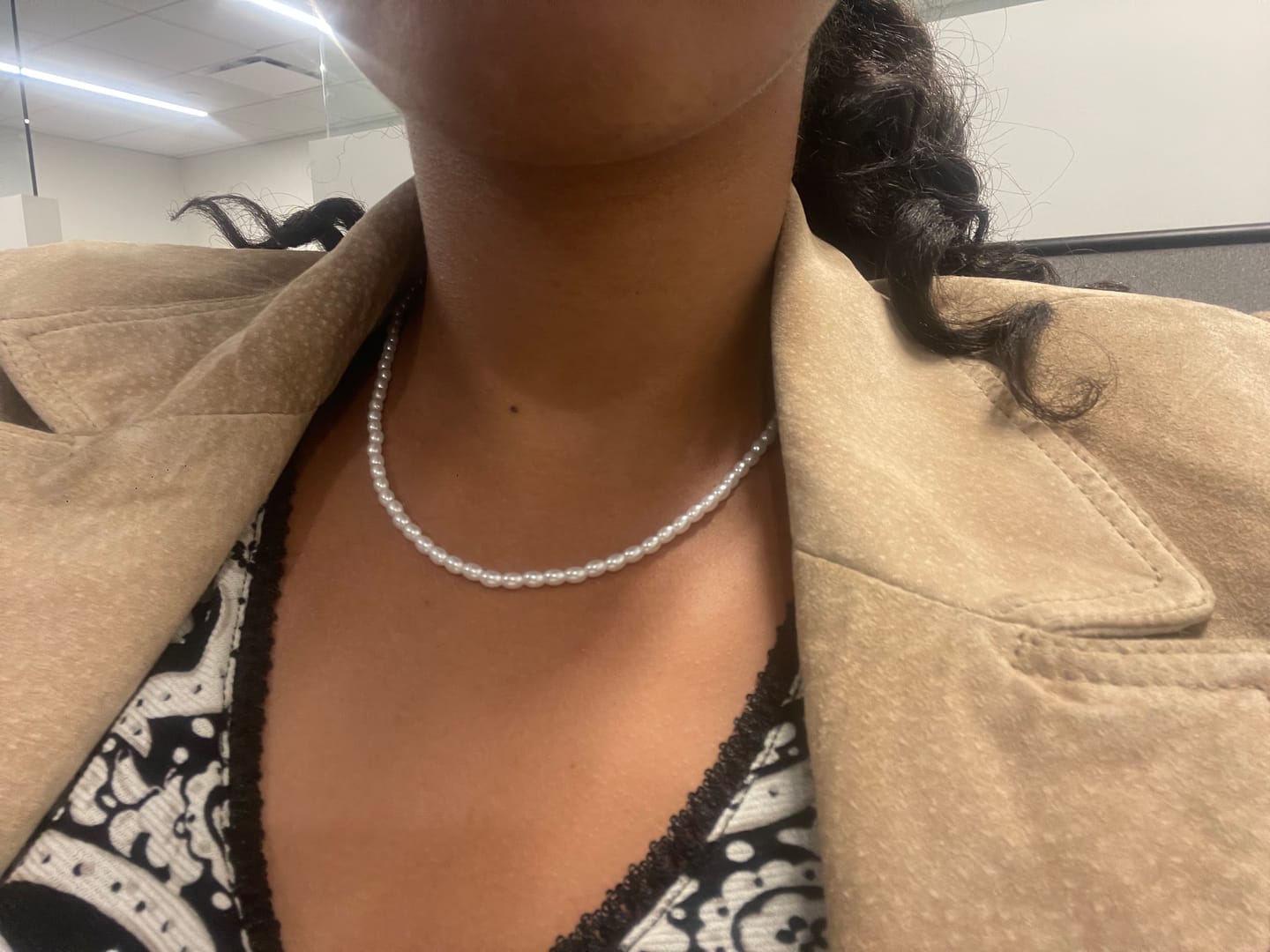 Customer photo review of Temi Pearl Necklace