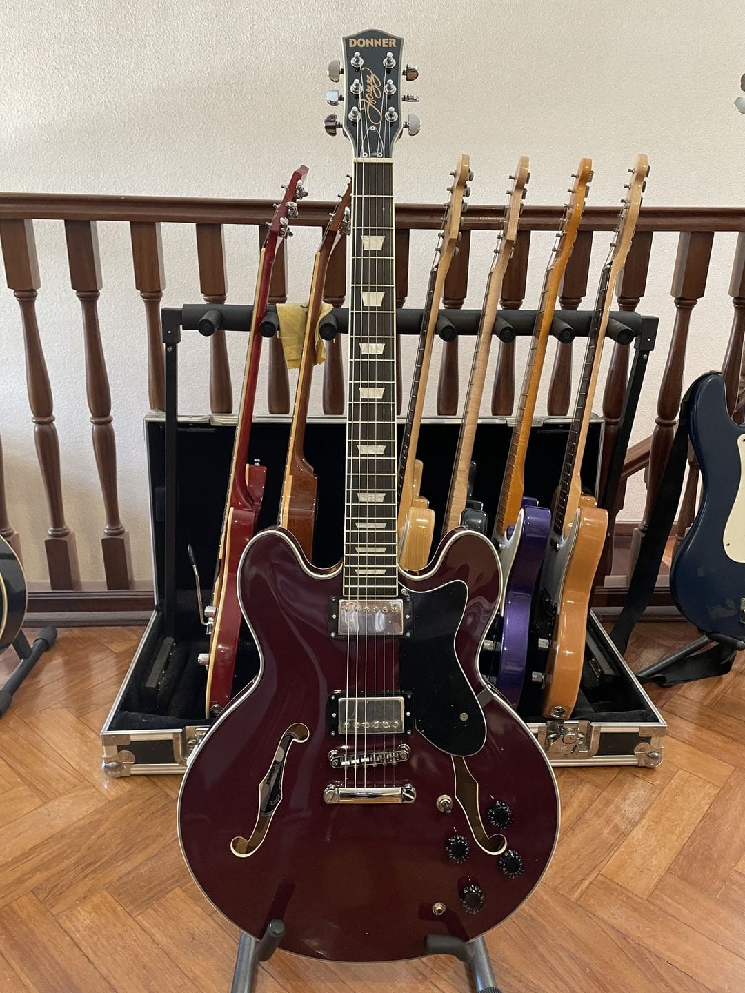 Customer photo review of Donner DJP-1000 Guitare Jazz Électrique