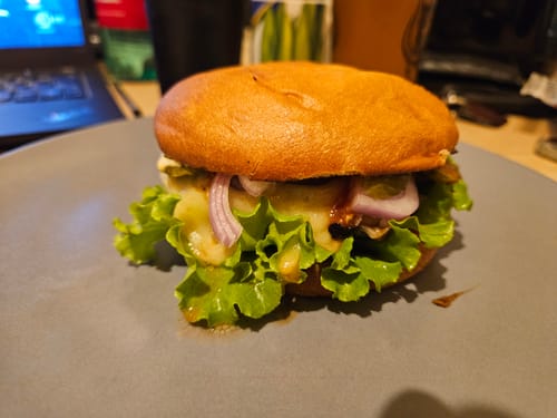 Customer photo review of SMASHGIULIO x MR.DOBELINA SUMMER BOX: scopri il nuovo bun dal gusto segreto!