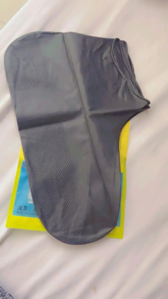 Customer photo review of Couvre chaussure vélo