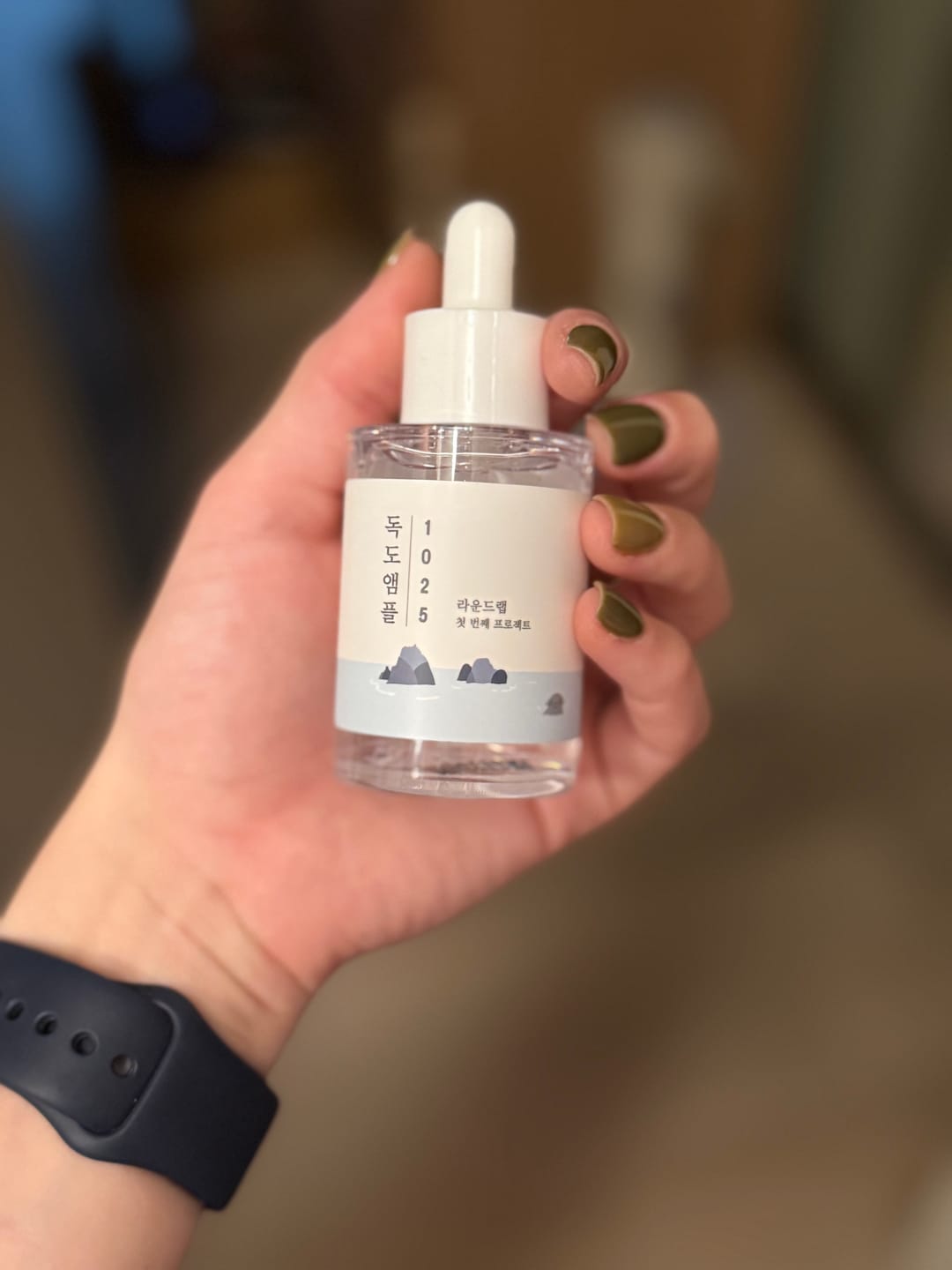 Customer photo review of Mitrinoša ampula ar jūras ūdeni Round Lab 1025 Dokdo Ampoule