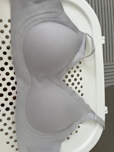 Customer photo review of Delia Wireless Bra