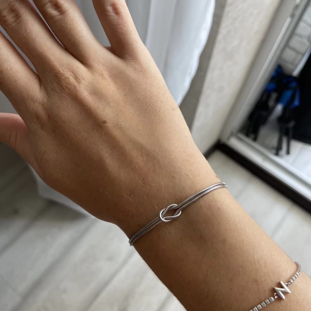 Customer photo review of Bracciale "Nodo d'Amore"