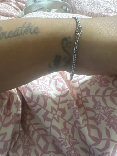 Customer photo review of FabuLove Permanent Bracelet Kit