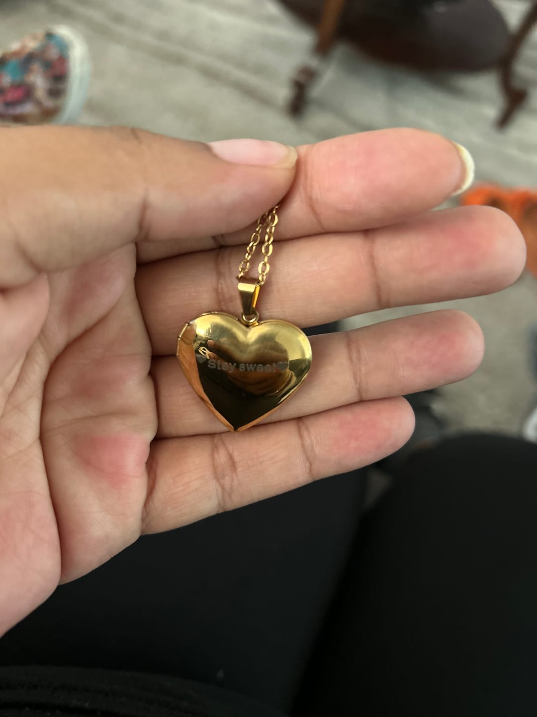 Customer photo review of Foldable Photo Frame Necklace Heart