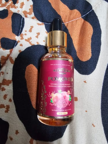 Customer photo review of Pomovita Vitamin C Radiance Boosting Serum