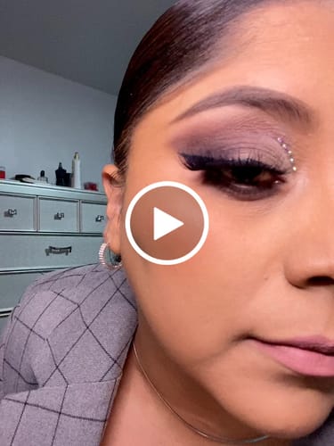 Customer video review of Traviesa