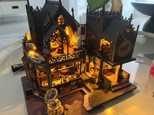Customer photo review of Holo Magic City Miniature House