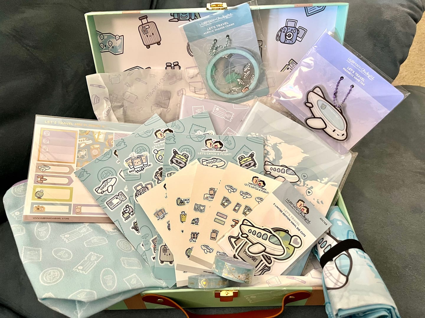 Customer photo review of Let's Travel Box Set