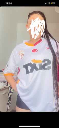 Customer photo review of Galatasaray Yeni Sezon Formasi White Deplasman 2024-2025 New season Forma Jersey Maillot Camiseta