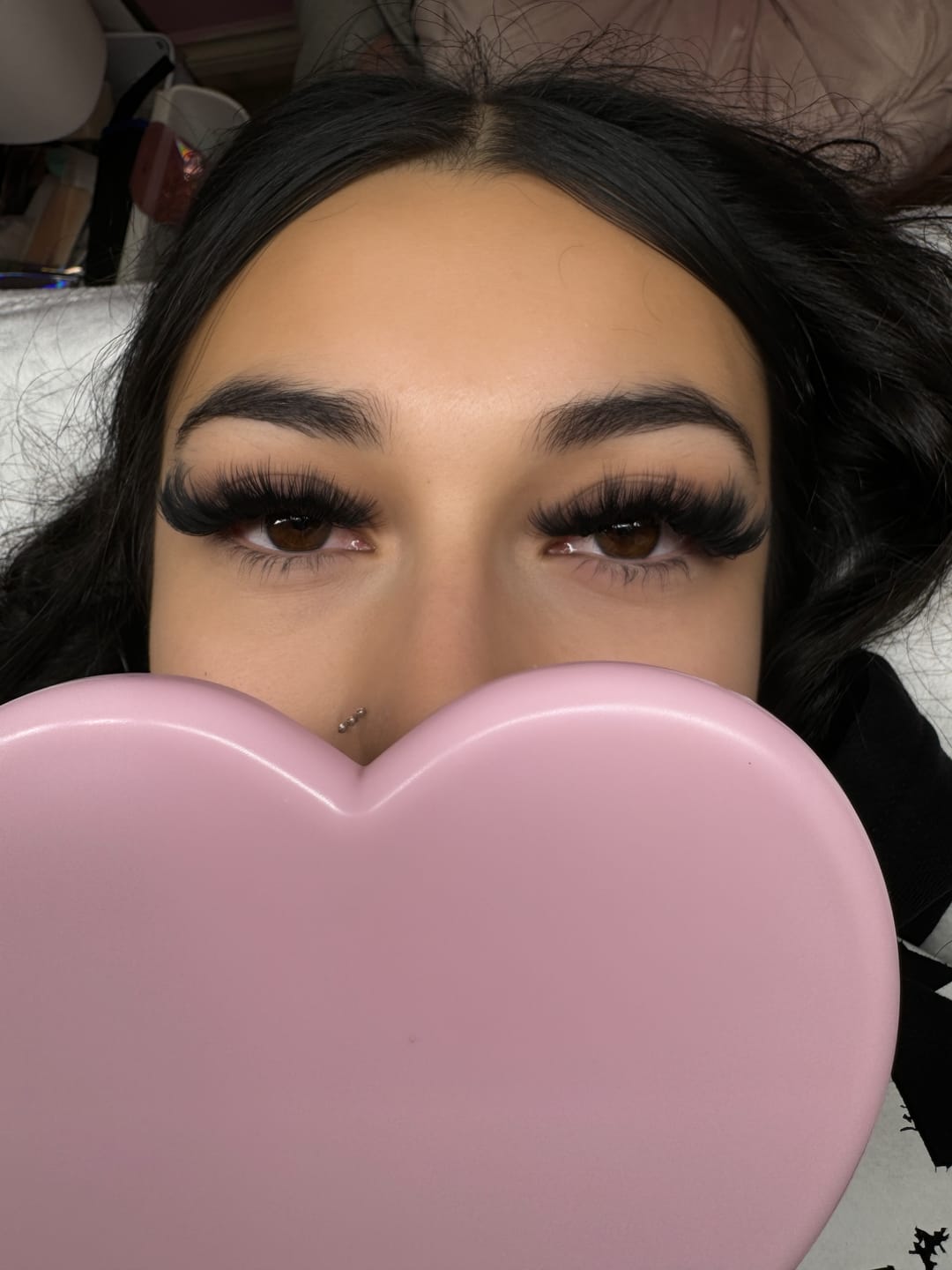 Customer photo review of Veyes Cashmere Luxe Lashes