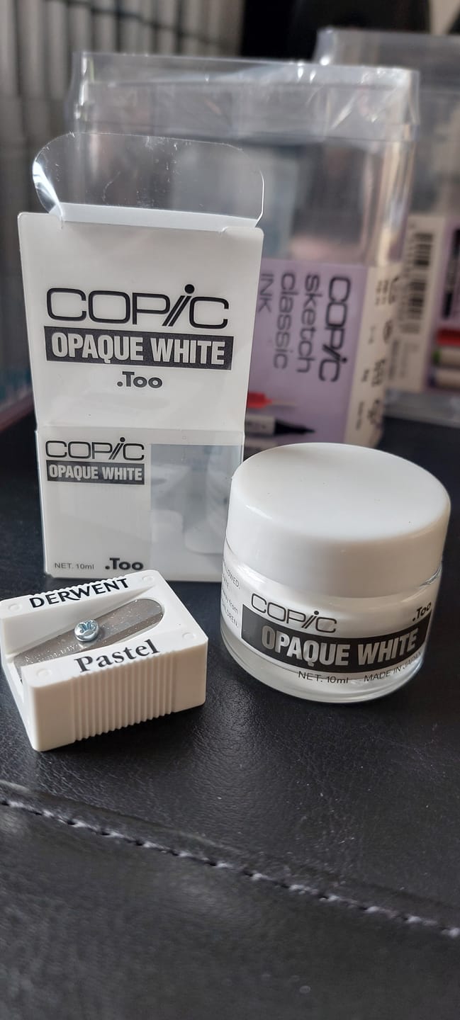 Customer photo review of Copic Opaque White - Pintura 10 ml Color Blanco