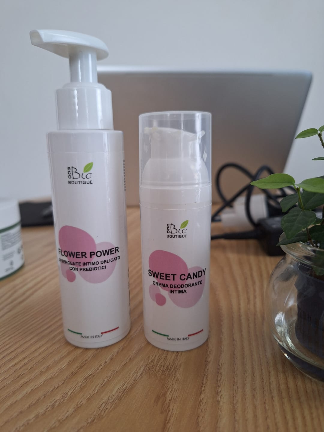 Customer photo review of V Skincare Kit