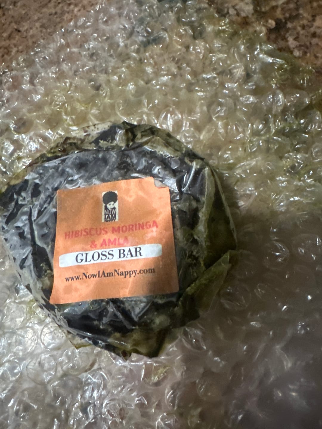 Customer photo review of Hibiscus, Moringa and Amla Gloss Bar