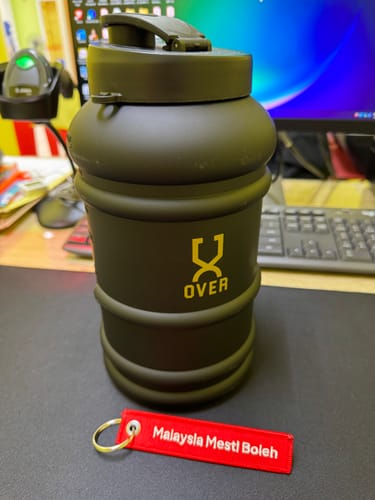 undefined review of 2.2L Oversized Bottle PRO image 1 out of 1
