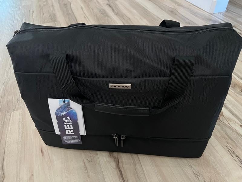 Customer photo review of Avalon Drop-Bottom Weekender Duffel