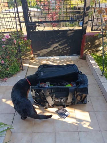 Customer photo review of Bolso Outdoor MAWUKO 60 Lts Impermeable DRYSAFE Azul