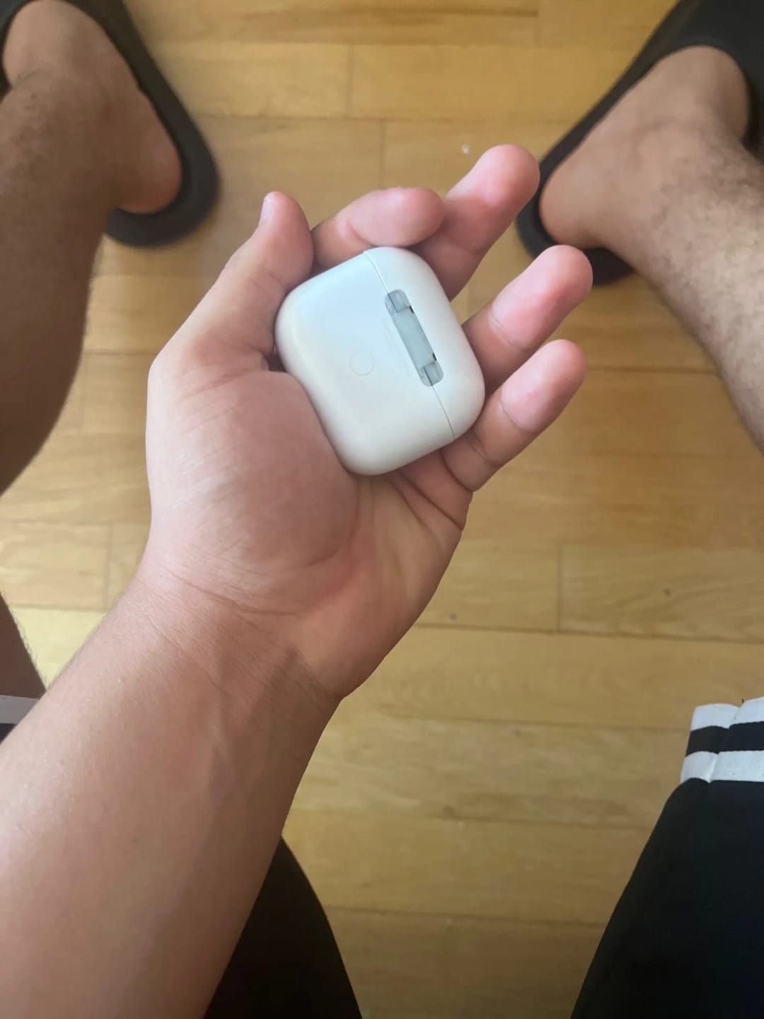 Customer photo review of Pods Pro 3 (2024)