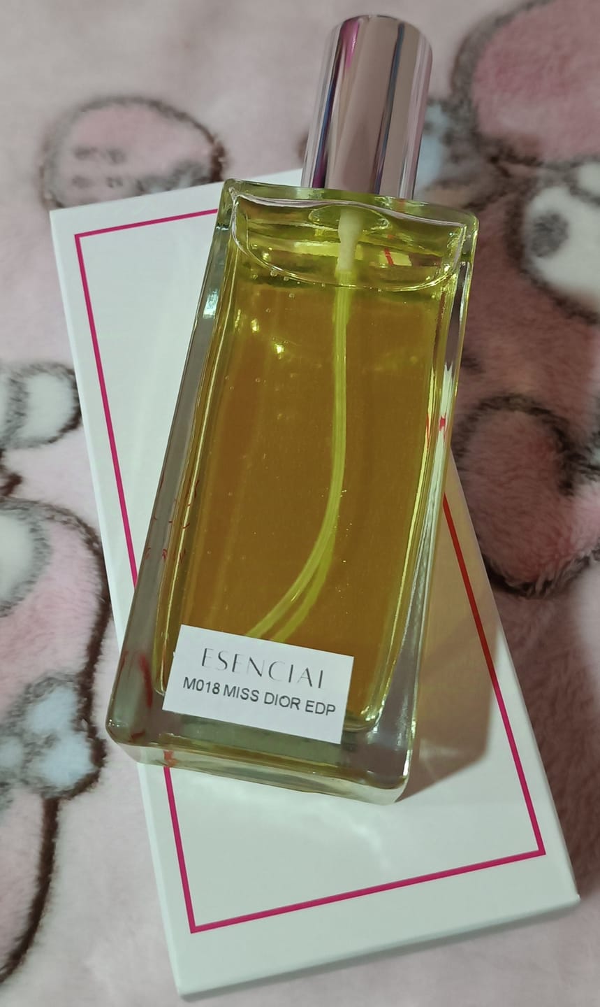 Customer photo review of M018 Inspirado en: Miss Dior Eau de Parfum (2017) - Dior