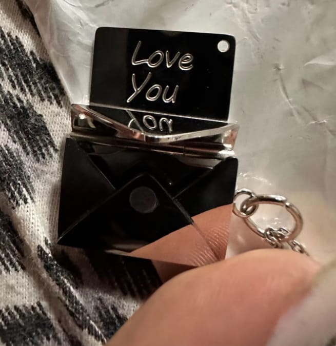 Customer photo review of Ketting Met Liefdesbrief - Aan Mijn Schat
