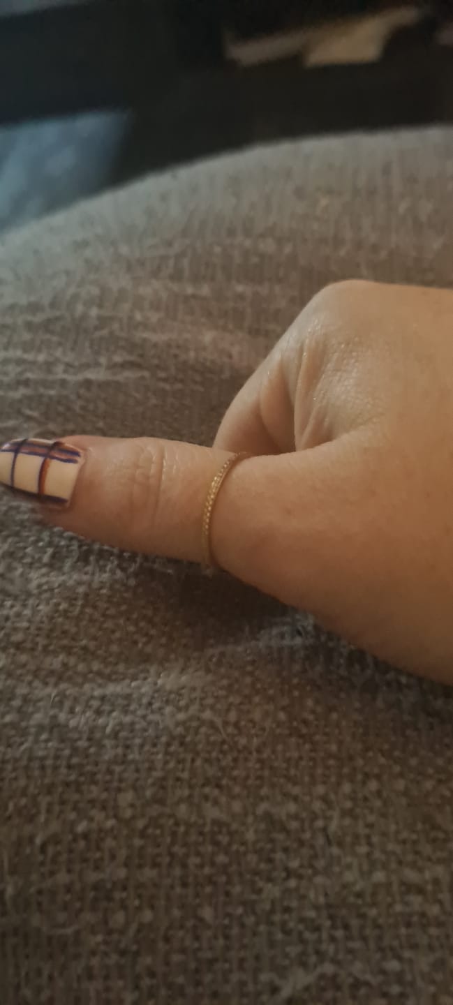 Customer photo review of Eternity 18K Crystal Ring