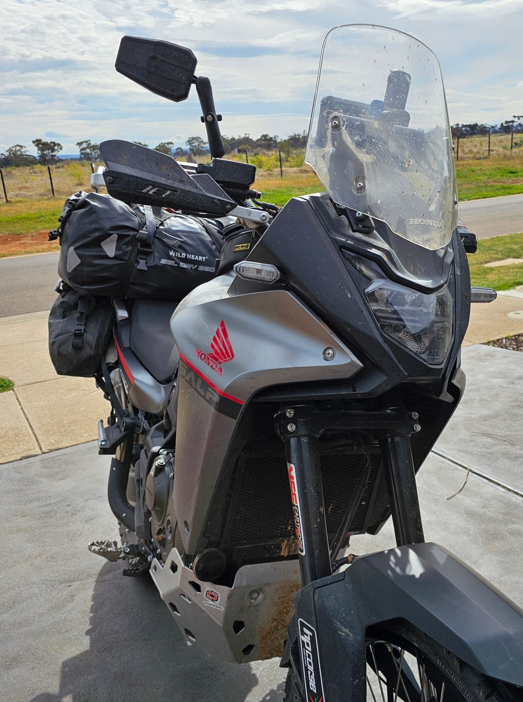 Customer photo review of HONDA XL750 Transalp 2023-2024 Radiator Guard