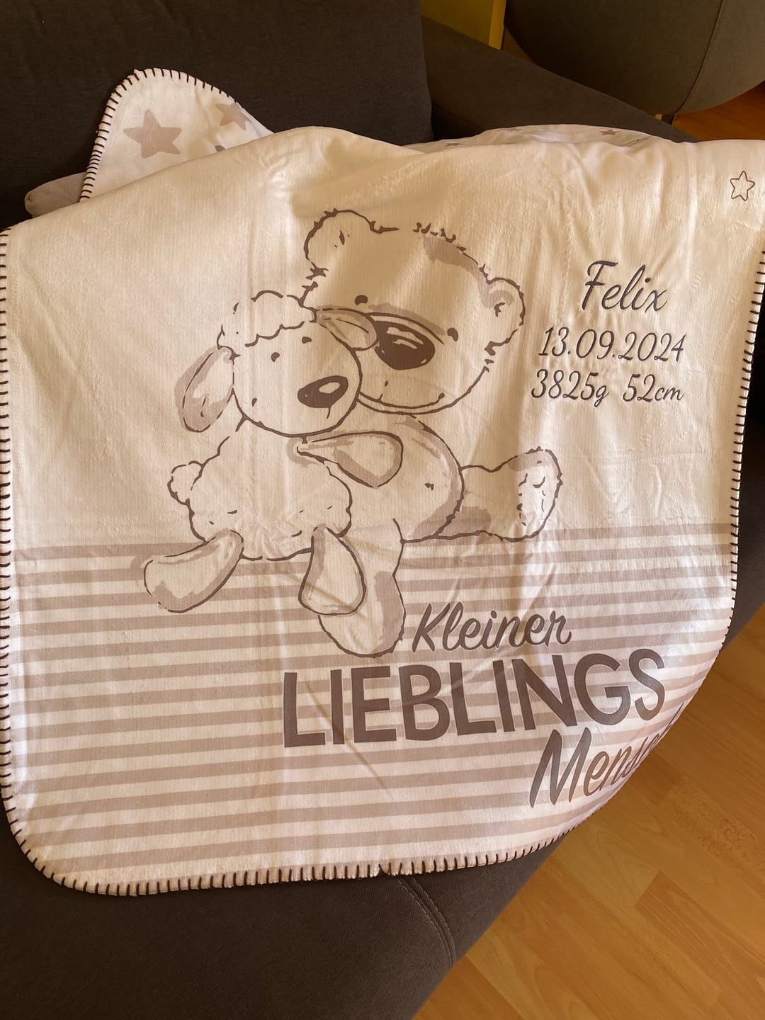 Customer photo review of Babydecke mit Namen Lieblingsmensch SuperFlausch DUO