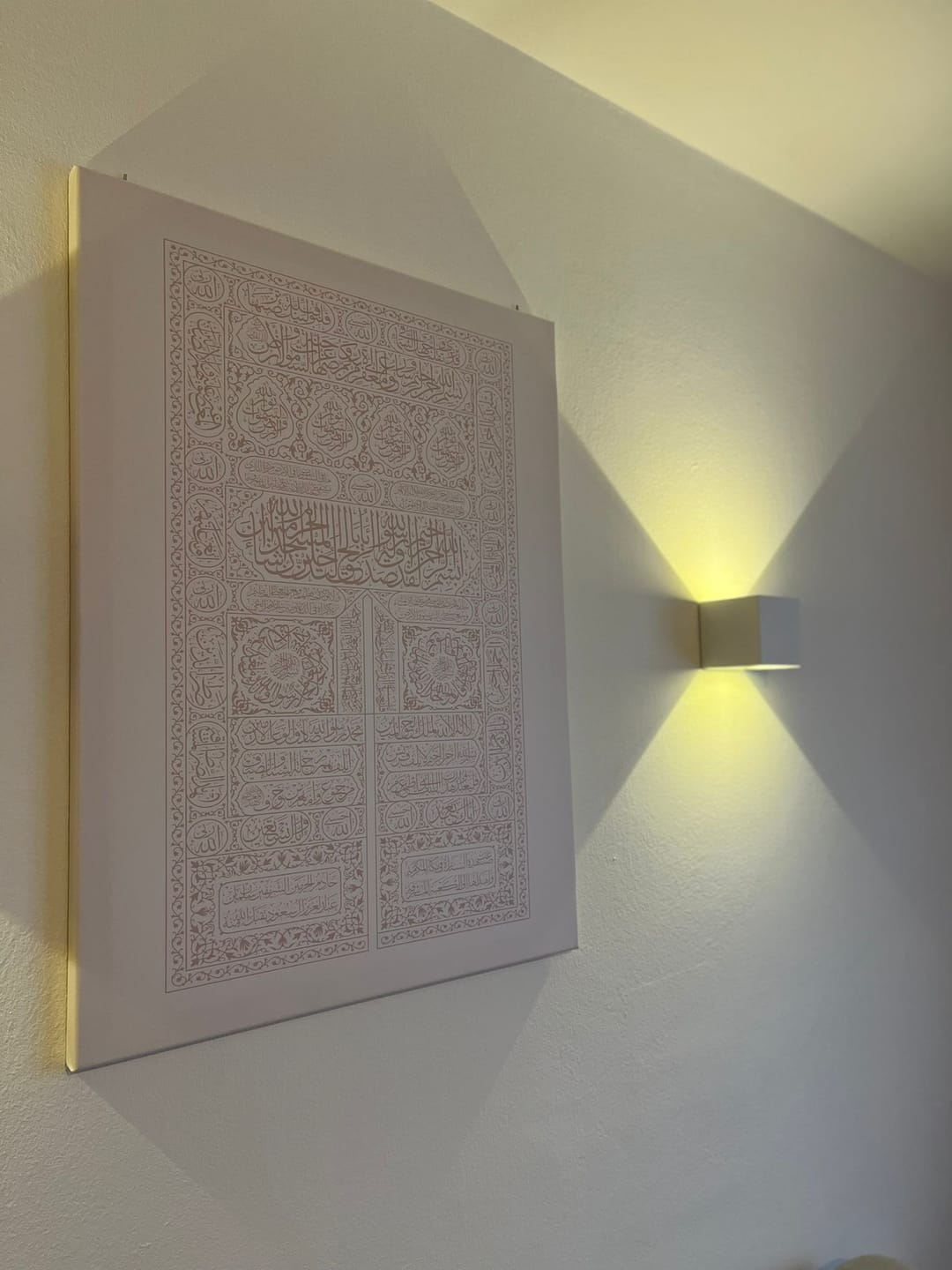Customer photo review of Kaabadoor Pastellbeige - Leinwand/Acrylglas