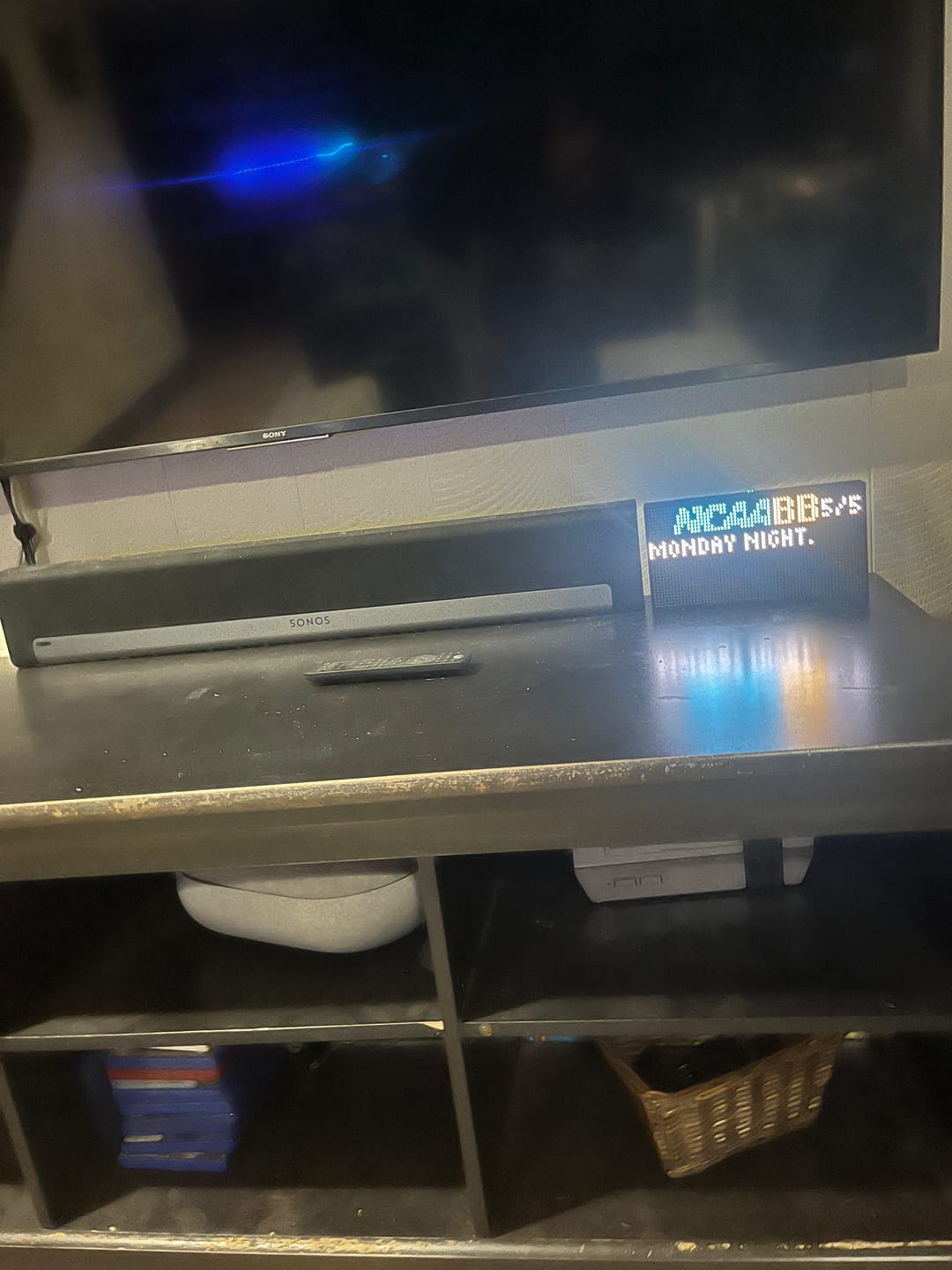 Customer photo review of GLANCE - GameRoom
