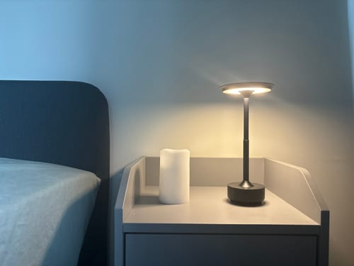 Customer photo review of Bordslampa Iron - Portabel - Batteridriven 4000 mAH