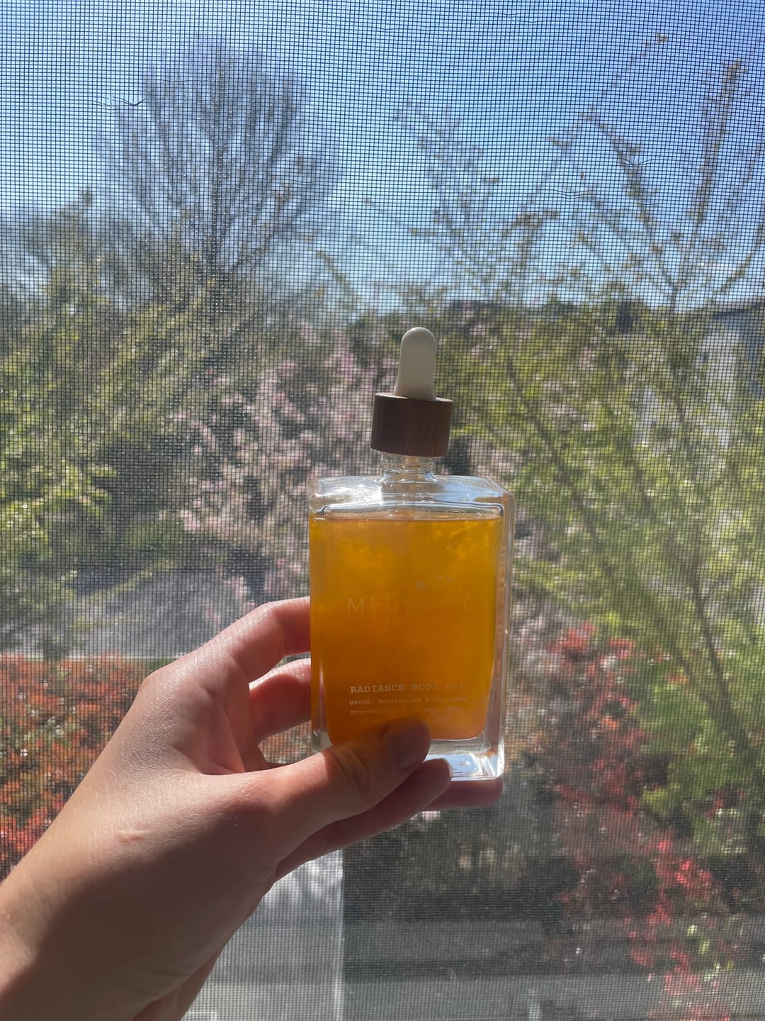 Customer photo review of Radiance Body Oil (Skin Firming)