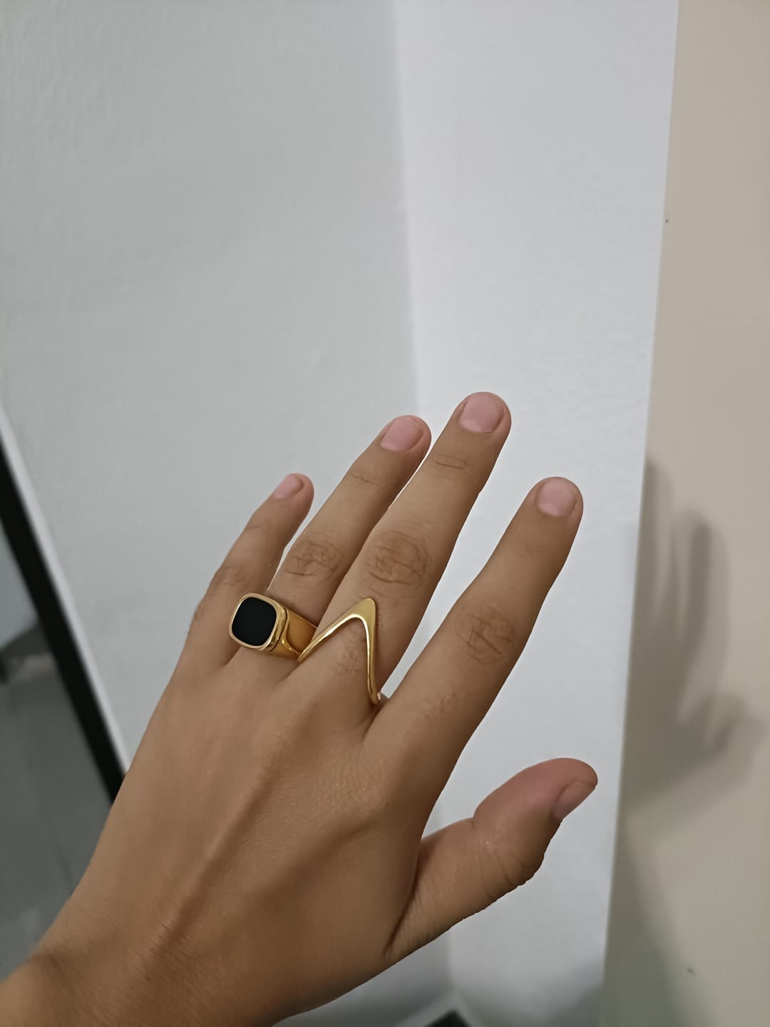 Customer photo review of Anillo Vera
