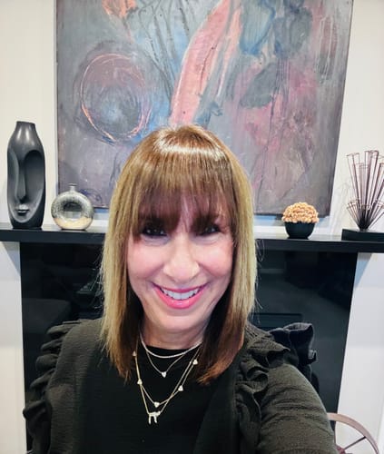 Customer photo review of Baguette Chai Necklace