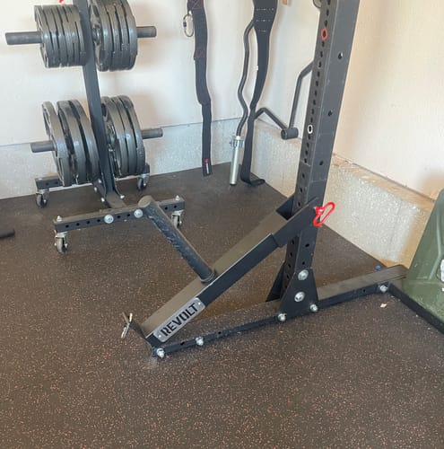 Customer photo review of Revolt Belt squat