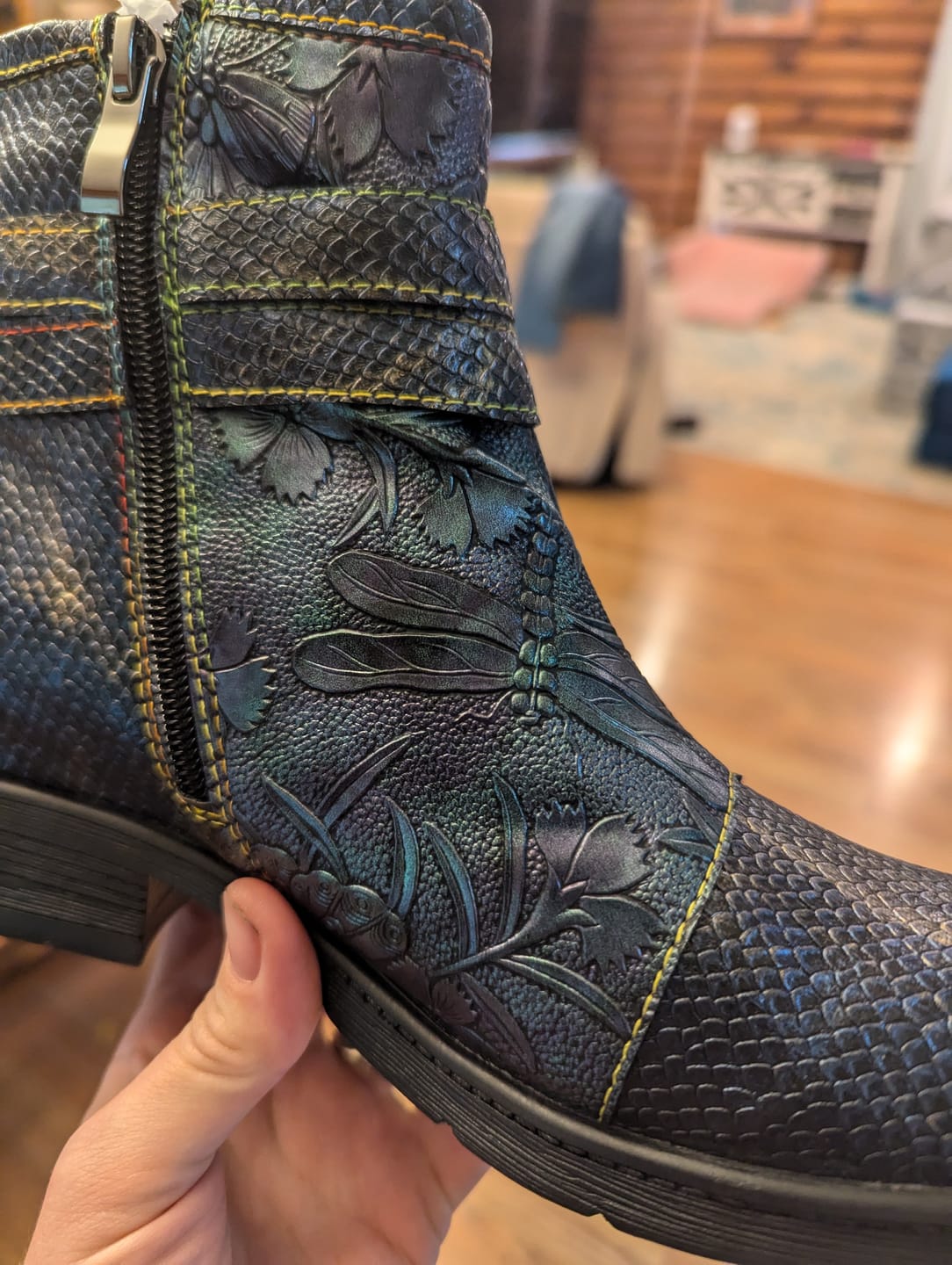 Customer photo review of Vintage Handmade Embossed Dragonfly Flat Shoes