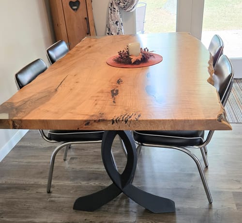 Customer photo review of Furniture Legs 418 Curva 28H, Metal Dining Table Legs