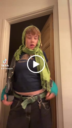 Customer video review of 'Leopard' baby tee
