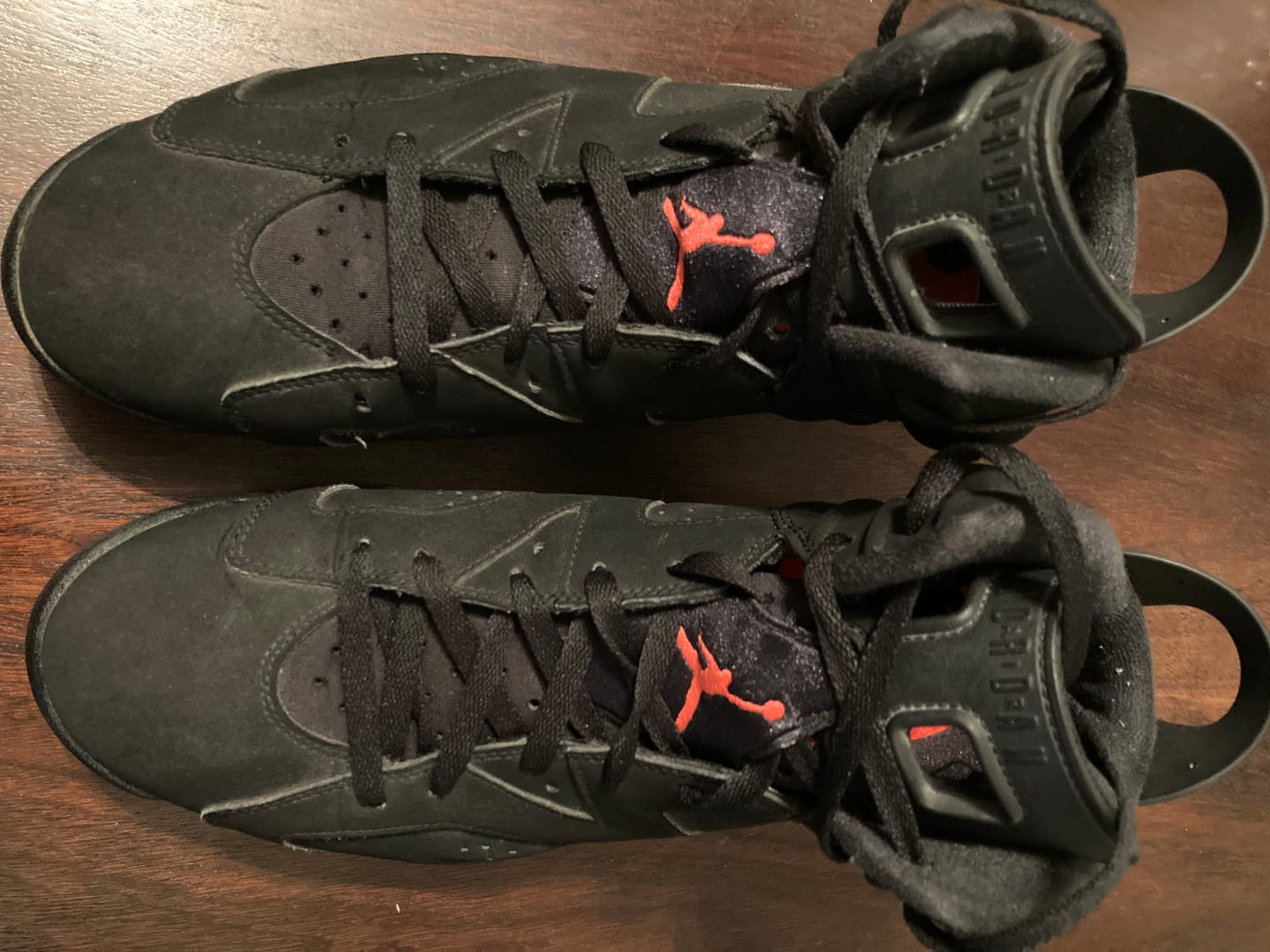 Customer photo review of Jordan Replacement Shoe Laces