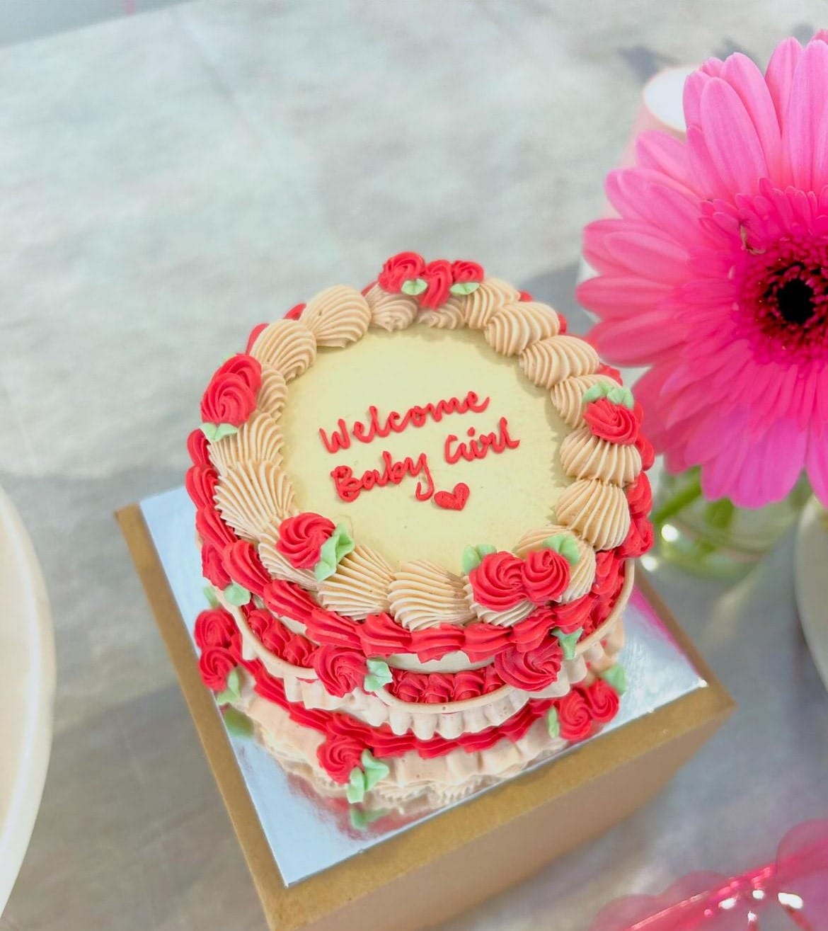 Customer photo review of mia mini cake