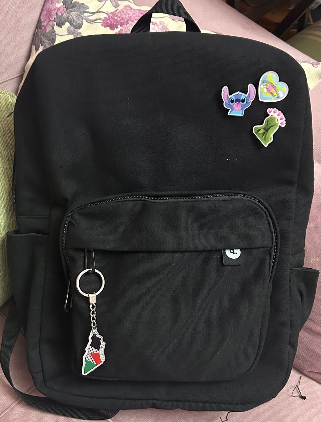 Customer photo review of Black Basic Backpack